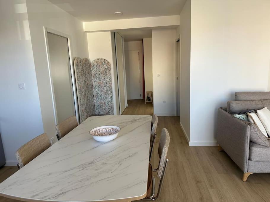 Tres Bel Appartement Neuf - Parking Et Terrasse Бискаррос Экстерьер фото
