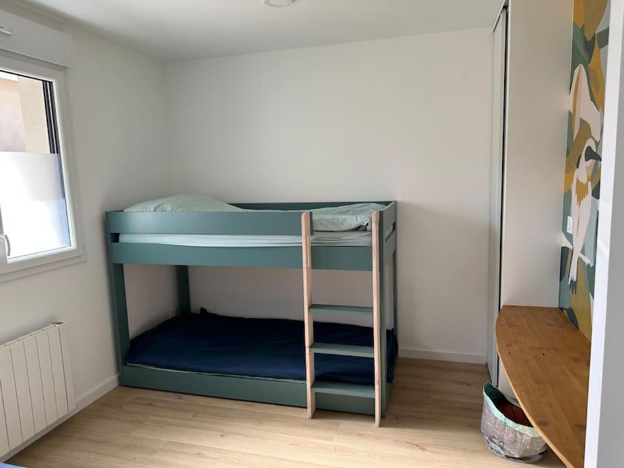 Tres Bel Appartement Neuf - Parking Et Terrasse Бискаррос Экстерьер фото